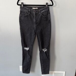Levi's 721 Black Skinny Jeans with Knee Distress